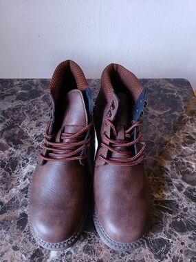 Men's Brown Lace-Up Work Boots - Classic Casual Style